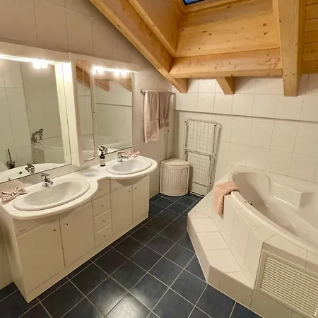 Апартаменты Anessa 5-1 - Attika, Atemberaubende Aussicht Лойкербад