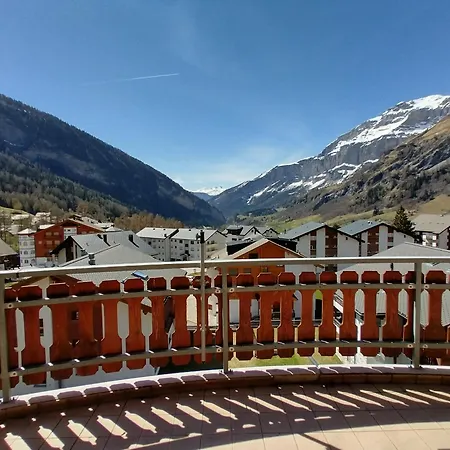 Anessa 5-1 - Attika, Atemberaubende Aussicht